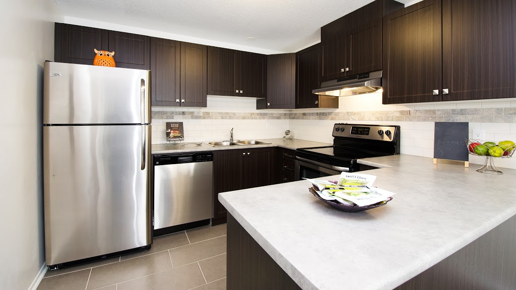 Elmridge Gardens - CLV Group | 1910 Elmridge Dr, Gloucester, ON K1J 6S7, Canada | Phone: (613) 518-1076