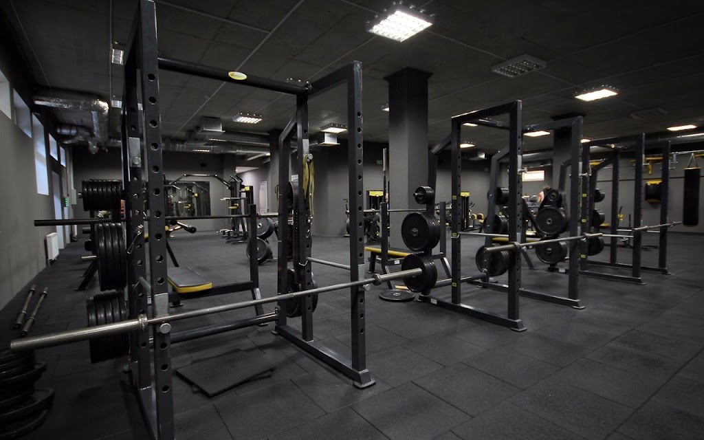 Caroline Fitness center | 16090 Rue des Cascades, Mirabel, QC J7J 2R8, Canada | Phone: (959) 977-0224