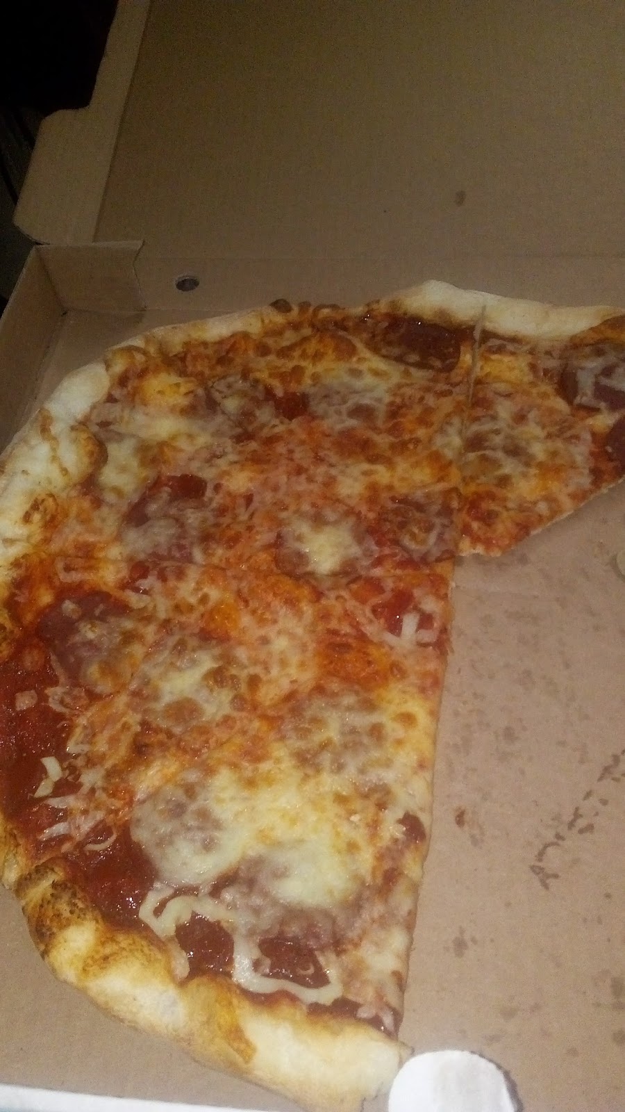 Pizza Tonight (Halifax) | 218 Pleasant St, Dartmouth, NS B2Y 3R7, Canada | Phone: (902) 464-4644