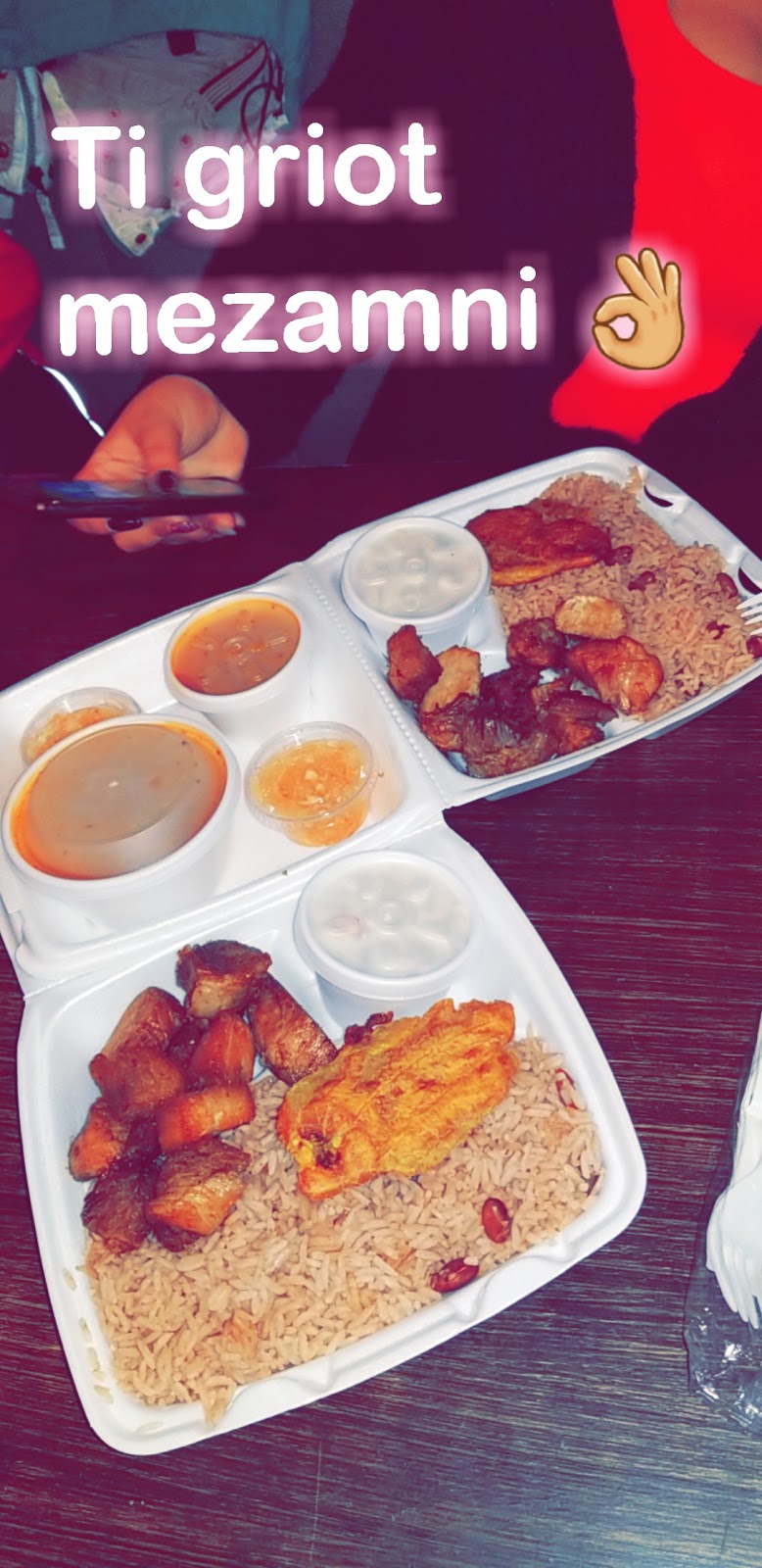 La Bonne Bouffe Creole | 3715 Rue Sainte-Catherine E, Montréal, QC H1W 2E5, Canada | Phone: (514) 656-7347