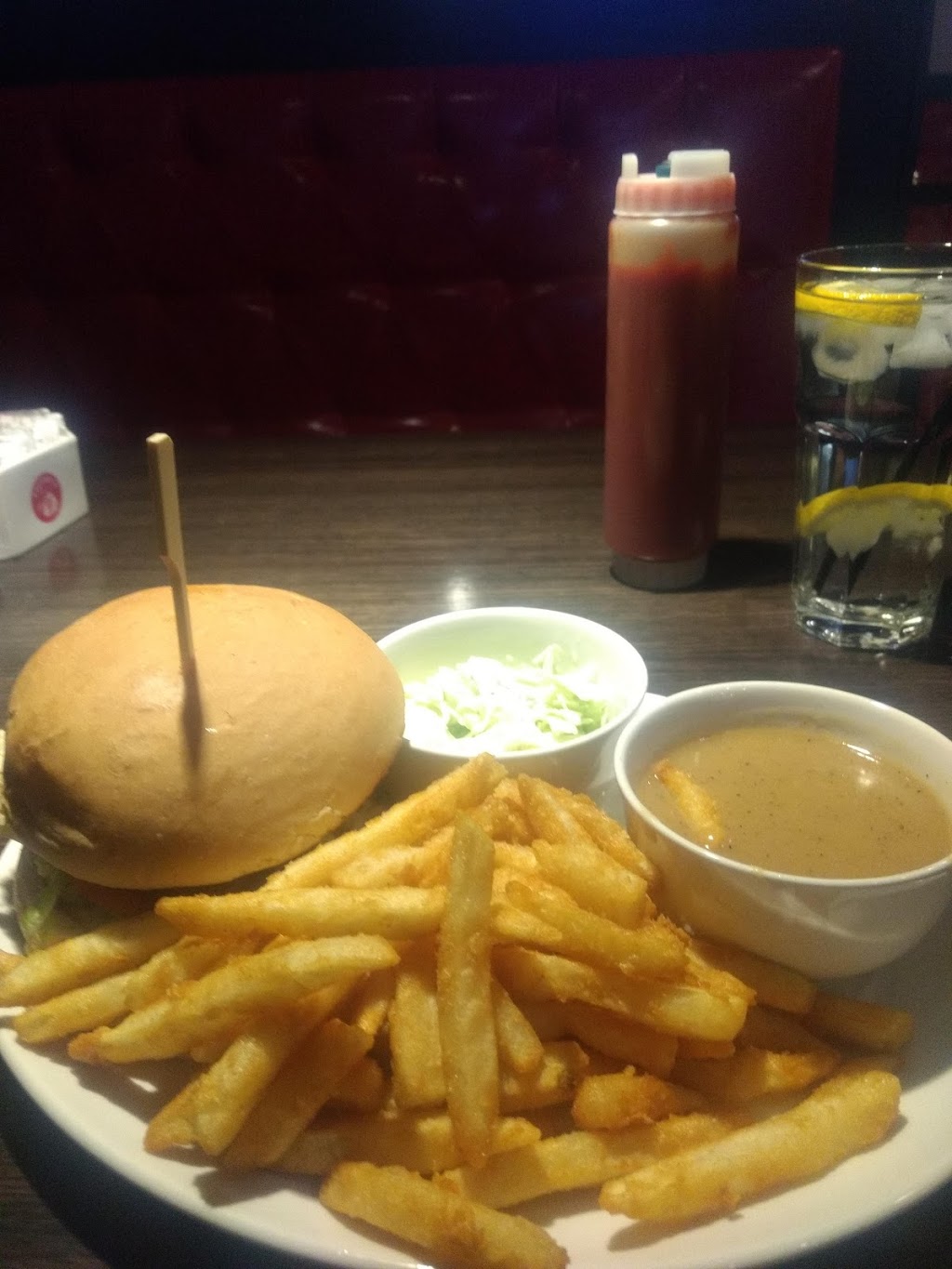 Achtis Steak & Pizza | Redwater, AB T0A 2W0, Canada | Phone: (780) 942-2424