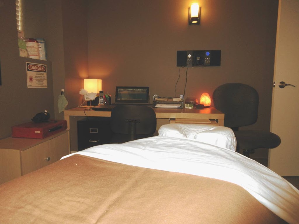 Devin Dawson, RMT - Dawson Integrative Health | 3 Father David Bauer Dr Unit 103, Waterloo, ON N2L 6M1, Canada | Phone: (519) 279-6811