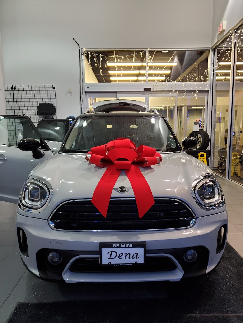 BMW Victoria | 95 Esquimalt Rd, Victoria, BC V9A 3K8, Canada | Phone: (250) 995-9250