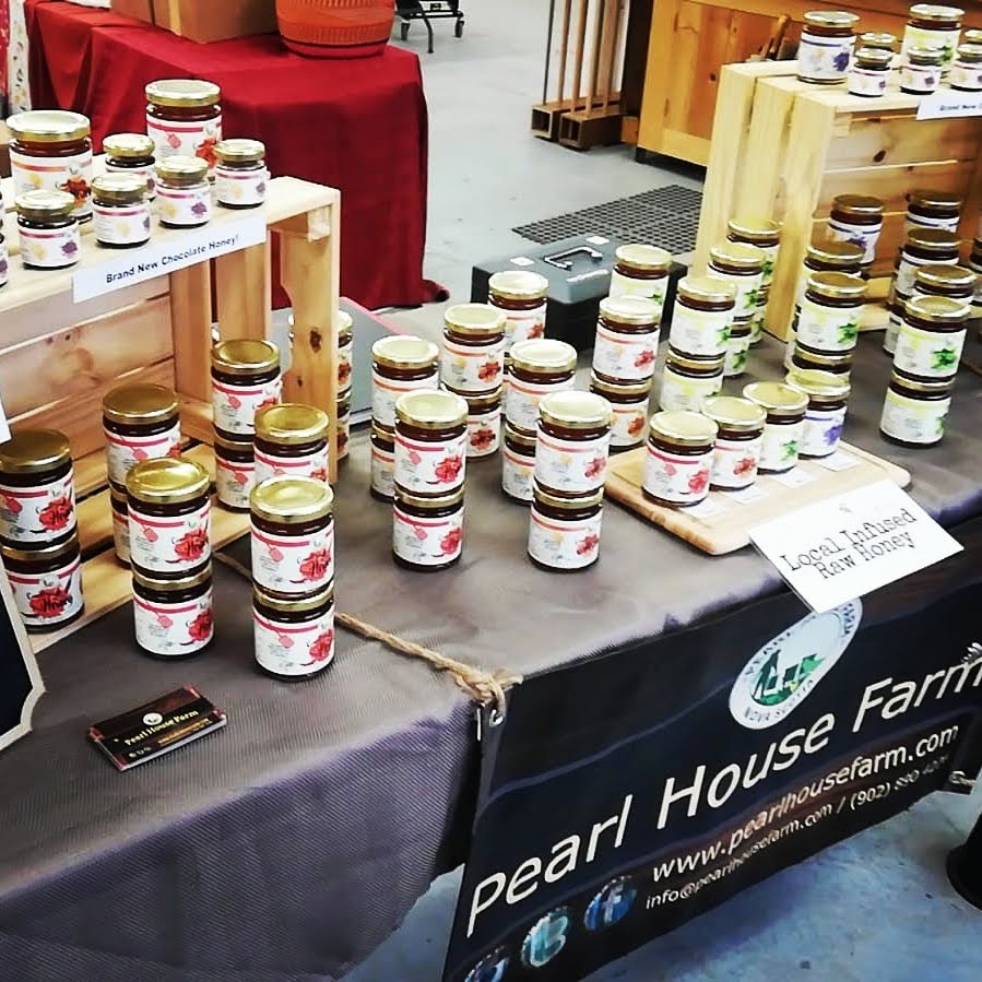 Pearl House Farm | 287 Upper Brookfield Rd, Brookfield, NS B0N 1C0, Canada | Phone: (902) 890-4226