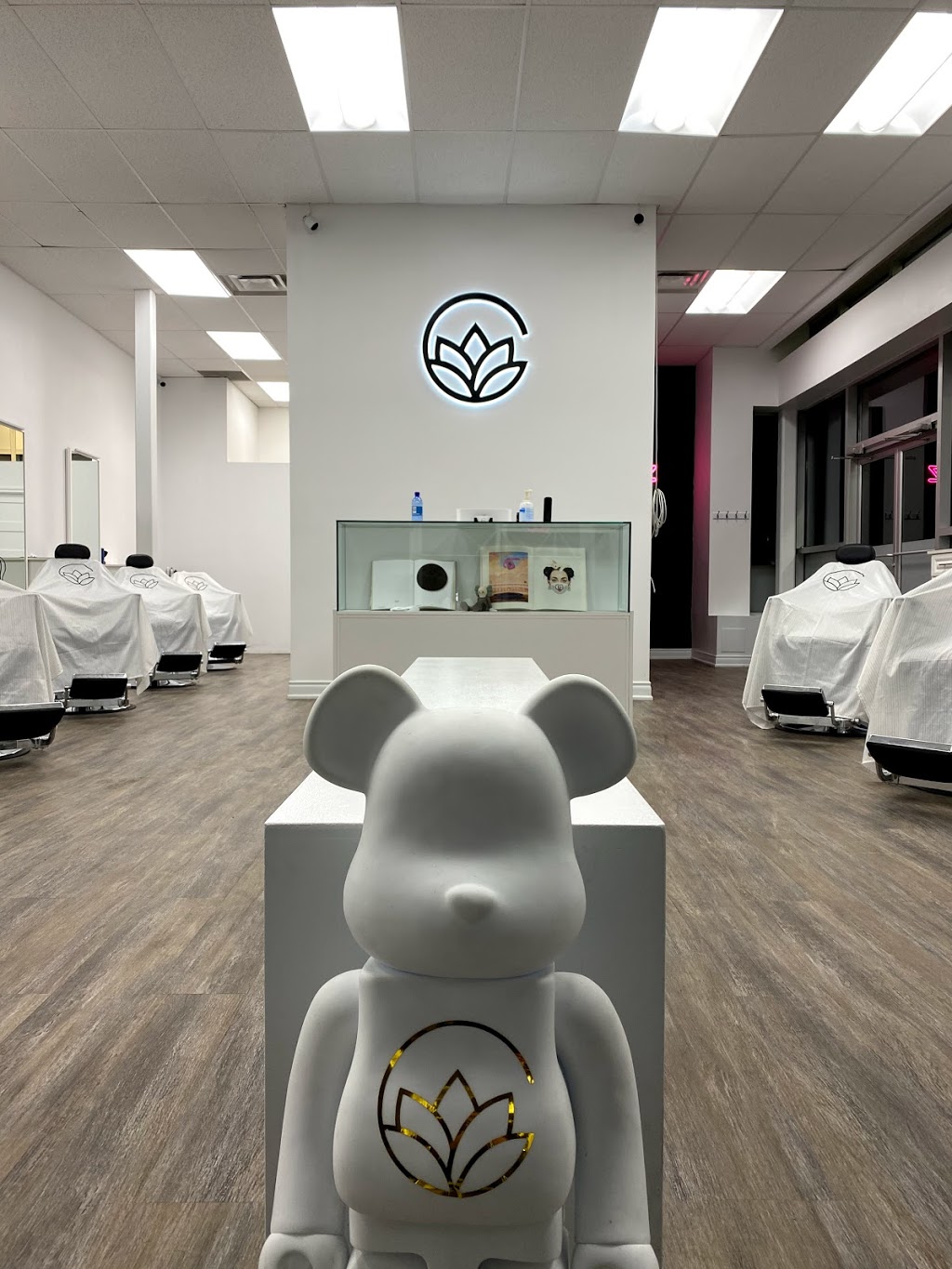 Creation Barbershop & Hair Studio | 5981 Steeles Ave E Unit 1, Scarborough, ON M1V 5P7, Canada | Phone: (416) 321-8528