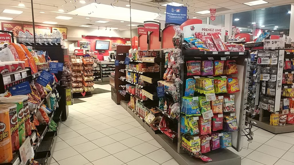 Petro-Canada Gas Station & Petro-Pass Truck Stop | 8100 Boulevard du Golf, Anjou, QC H1J 3A4, Canada | Phone: (514) 355-1467