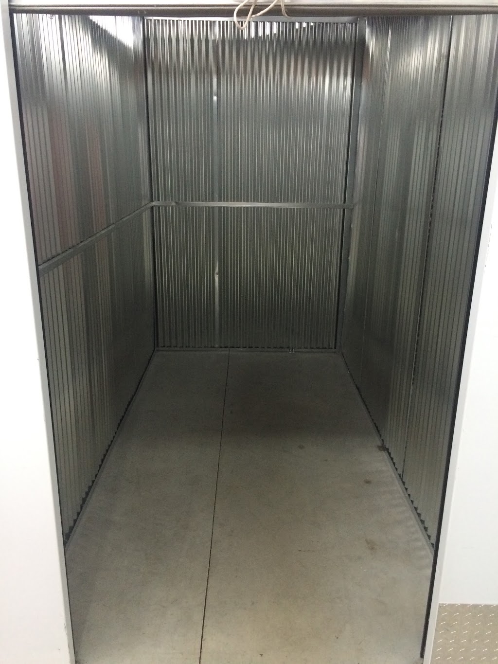 Depotium Mini-Entrepôt - Pointes-aux-Trembles | 15949 Rue Sherbrooke E, Pointe-aux-Trembles, QC H1A 1E3, Canada | Phone: (514) 700-5141 Depotium Mini-Entrepôt - Pointes-aux-Trembles | 15949 Rue Sherbrooke E, Pointe-aux-Trembles, QC H1A 1E3, Canada | Phone: (514) 700-5141