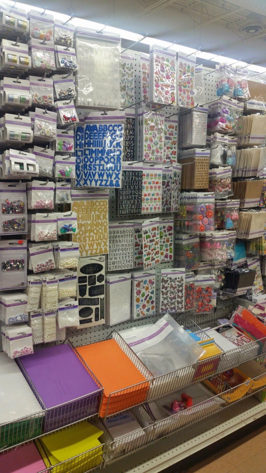 Dollar Tree | 981 Wonderland Rd S #2, London, ON N6K 4L3, Canada | Phone: (519) 681-9669