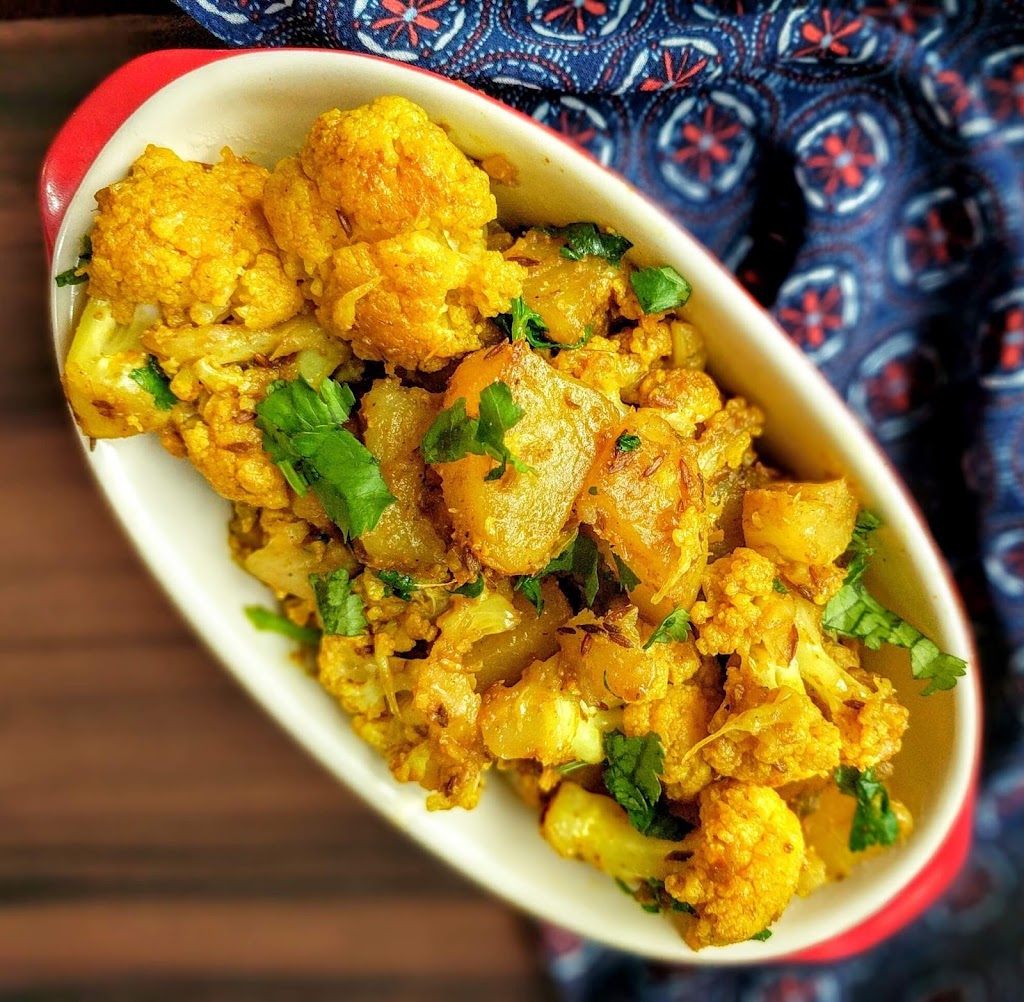 Coves Taste of India | 3585 Keele St Unit 11, North York, ON M3J 3H5, Canada | Phone: (416) 638-2318