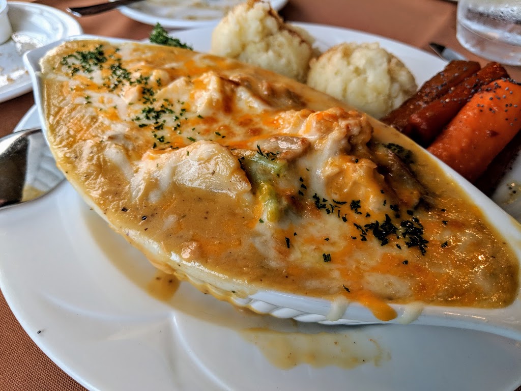 Pipers Landing Restaurant | Lyons Brook, 2656 NS-376, Pictou, NS B0K 1H0, Canada | Phone: (902) 485-1200