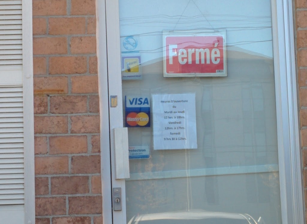 Centre De Reparations | 913 Boulevard Curé-Labelle, Blainville, QC J7C 2L4, Canada | Phone: (450) 430-2734