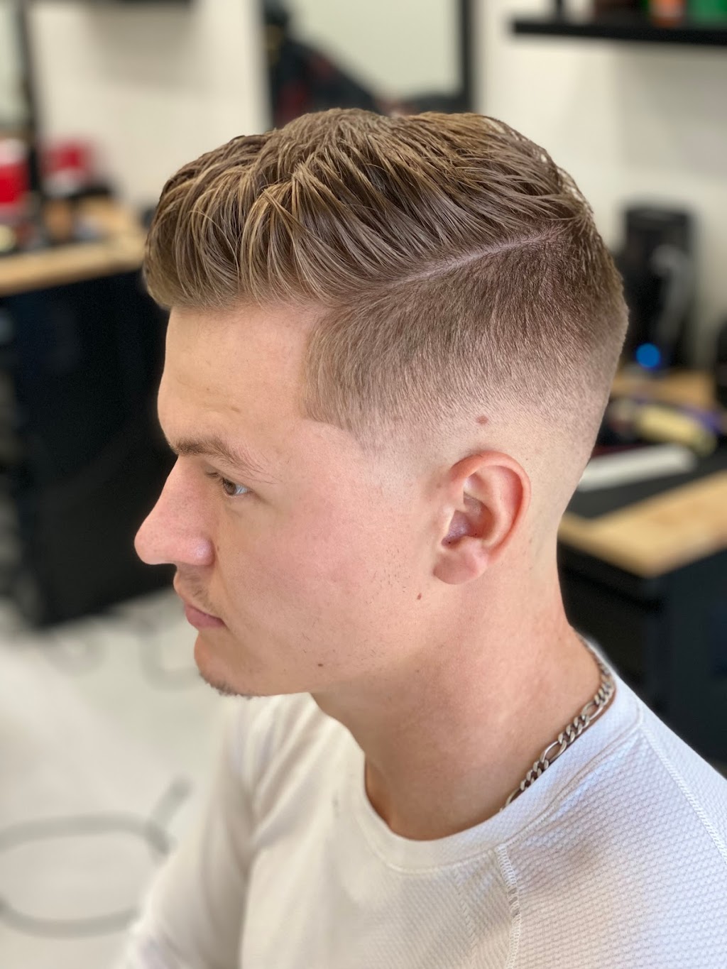 Innisfil Hair Salon - FadeArtist | 3581 6th Line, Innisfil, ON L9S 3L7, Canada | Phone: (705) 896-7524