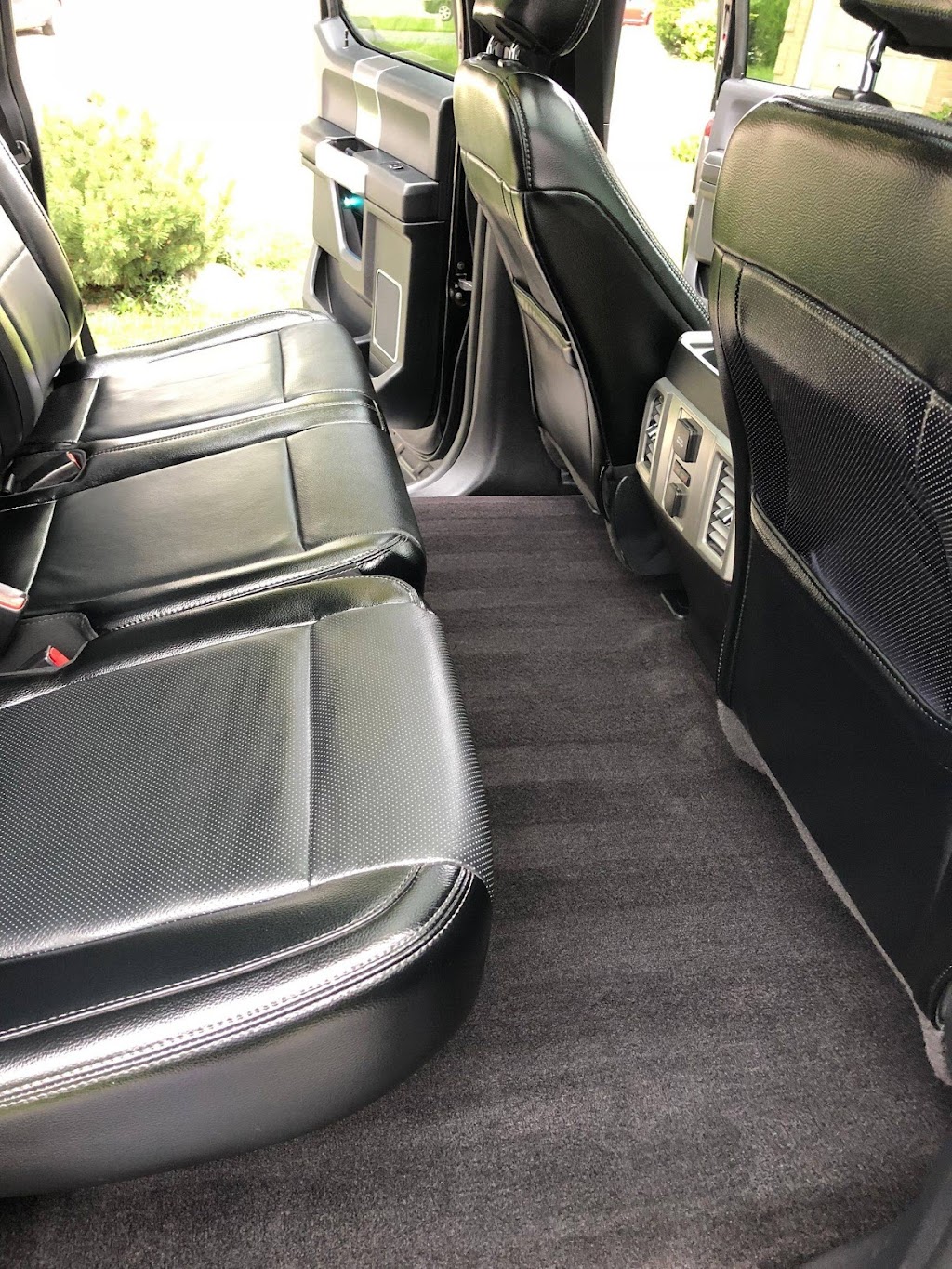 Proper Detailing | 602 Rexford Dr, Hamilton, ON L8W 3G9, Canada | Phone: (905) 719-9918