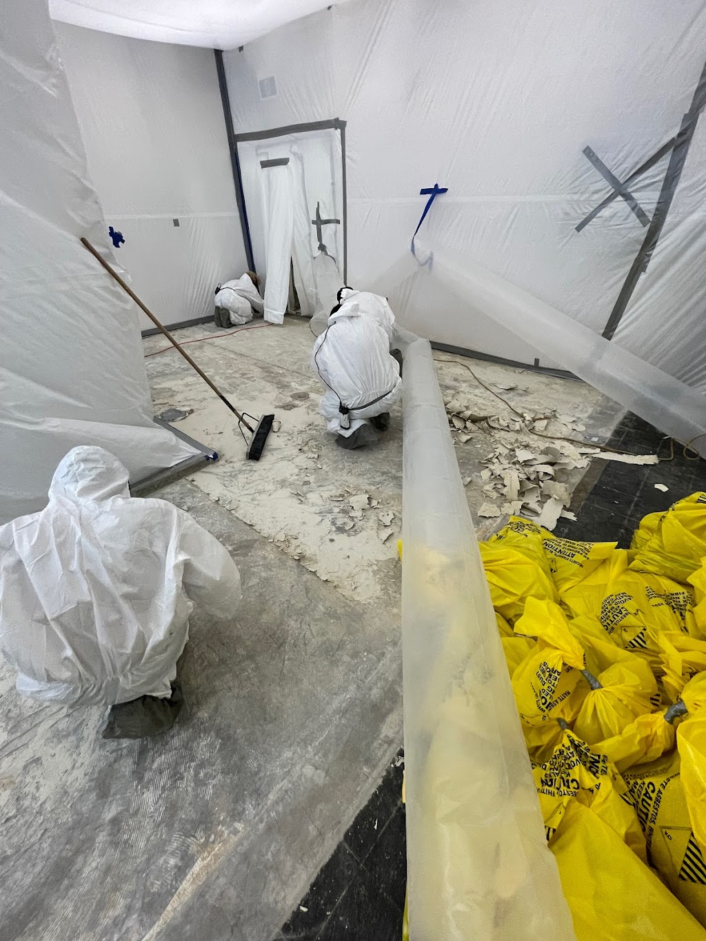UniWorld Services and Demolition Ltd. | 425 Astoria Crescent SE, Calgary, AB T2J 0Y4, Canada | Phone: (403) 863-7773