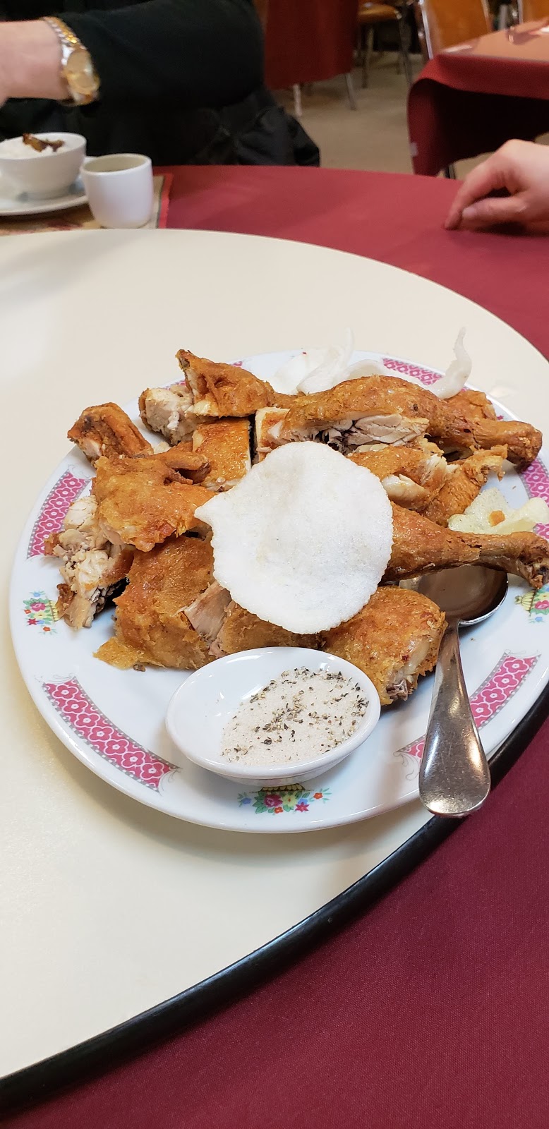Tsui King Lau Restaurant | 208 Avenue H N, Saskatoon, SK S7L 2B7, Canada | Phone: (306) 665-8866
