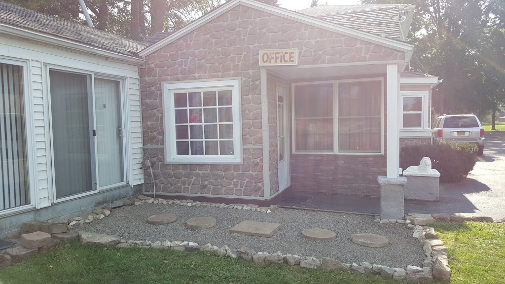 Hayat Motel at Serenity Hideaway | 1182 Niagara Falls Blvd, North Tonawanda, NY 14120, USA | Phone: (716) 427-4517