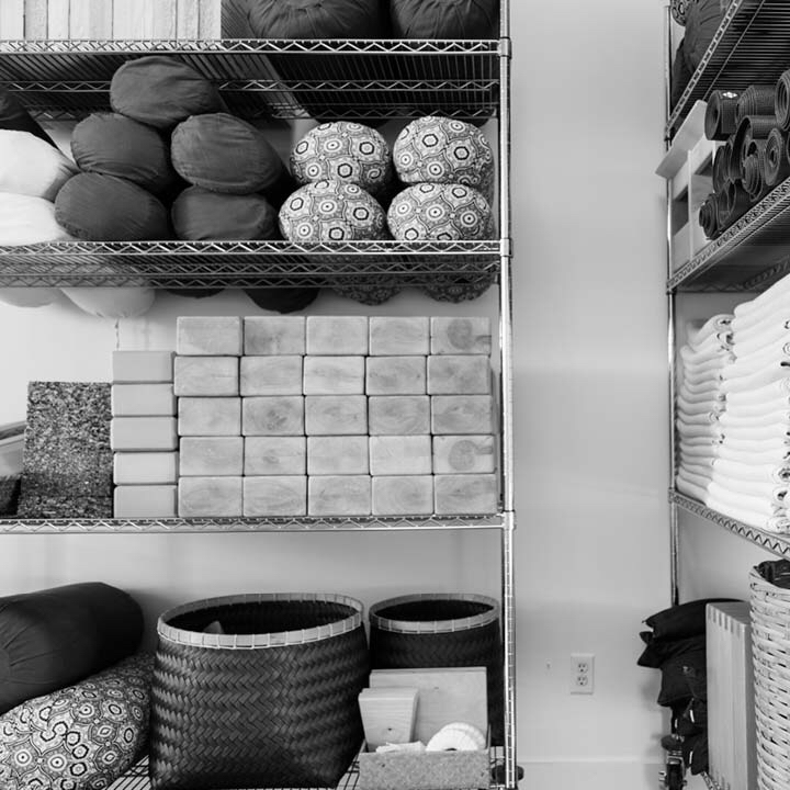 Studio Po | 1 Wiltshire Ave J, Toronto, ON M6N 2V7, Canada | Phone: (647) 342-1456