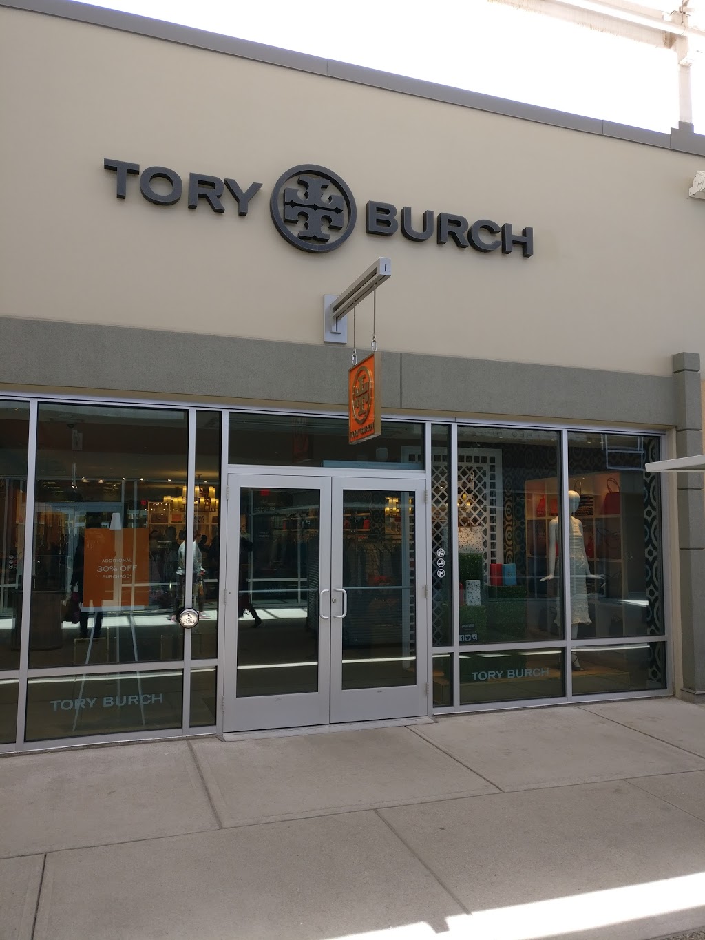 Tory Burch | 13850 Steeles Avenue W #521, Halton Hills, ON L7G 0J1, Canada | Phone: (905) 636-1894