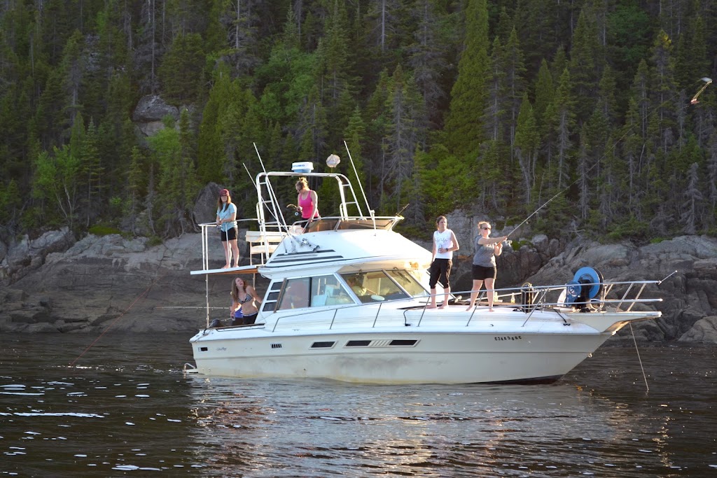 Pêche Aventures Saguenay | 821 Rte de lAnse à Benjamin, La Baie, QC G7B 3P4, Canada | Phone: (418) 540-9570