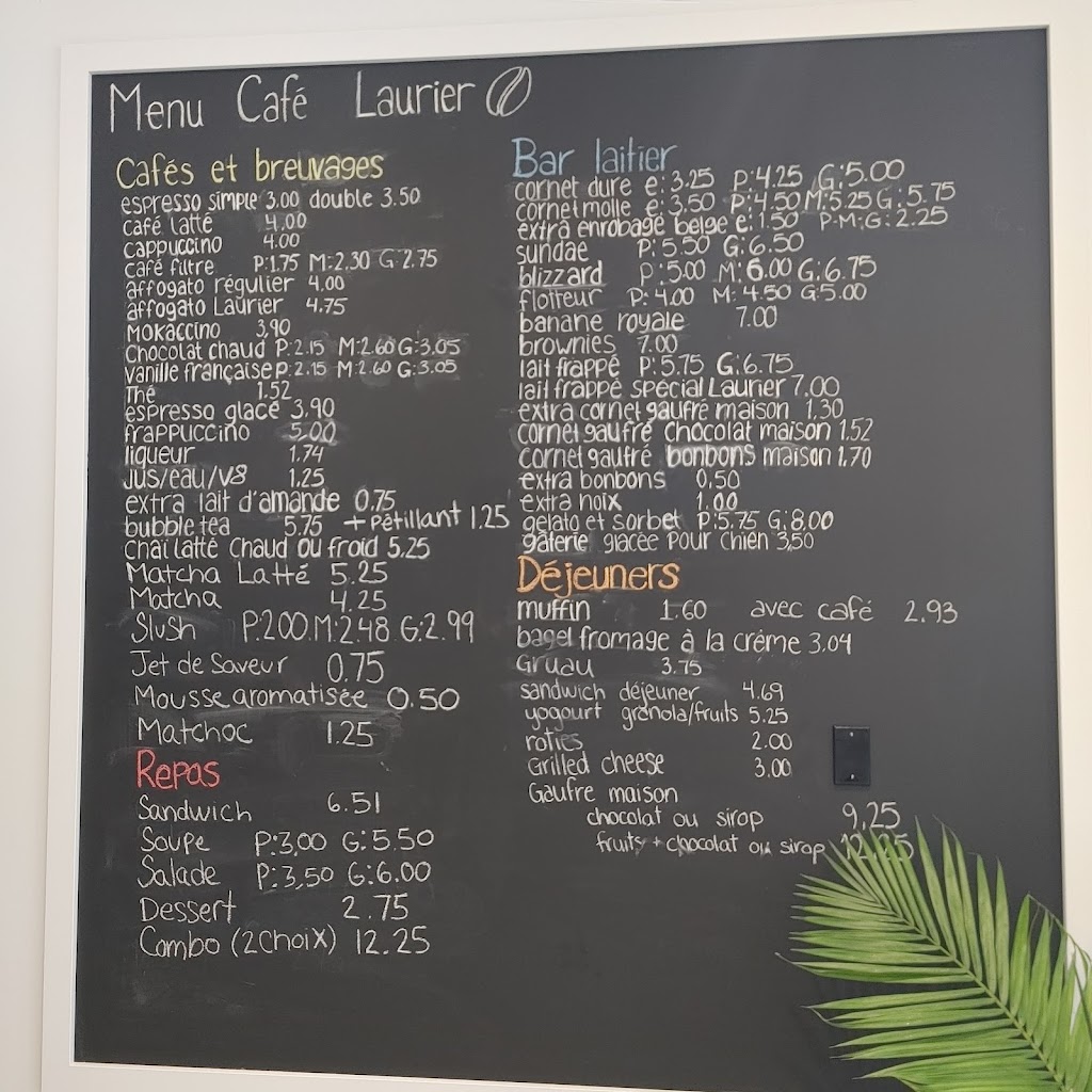 Café Laurier | 75 Rue Angus N, East Angus, QC J0B 1R0, Canada | Phone: (819) 832-3232