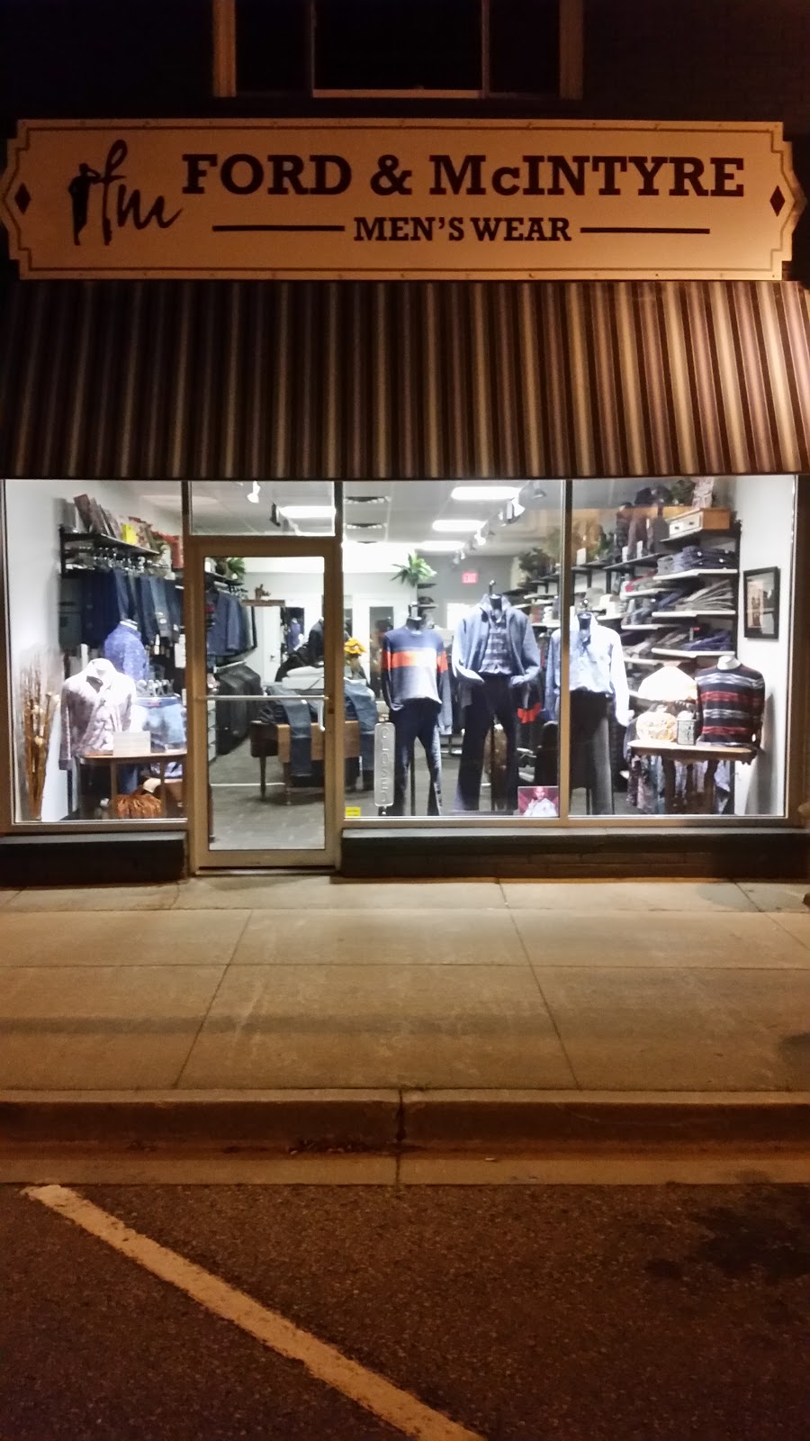 Ford & McIntyre Mens Wear | 64 Talbot St W, Blenheim, ON N0P 1A0, Canada | Phone: (519) 676-5144