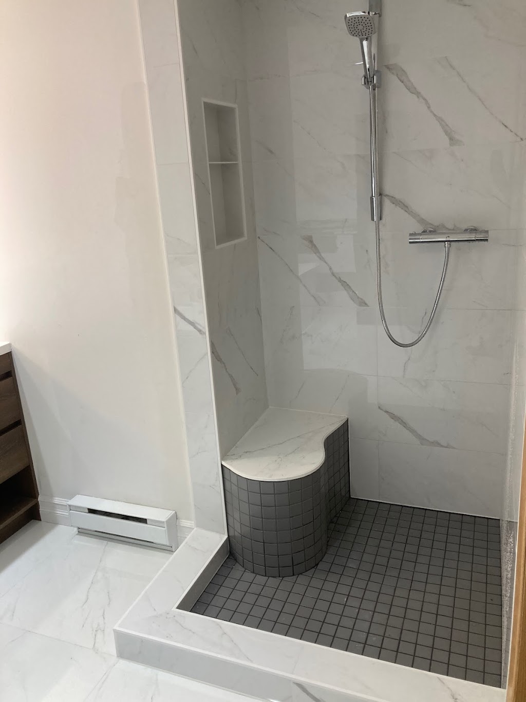 Miguel Genesse Rénovation | 614 Rue Châteaubriand, Mont-Saint-Hilaire, QC J3H 5X9, Canada | Phone: (514) 452-7448