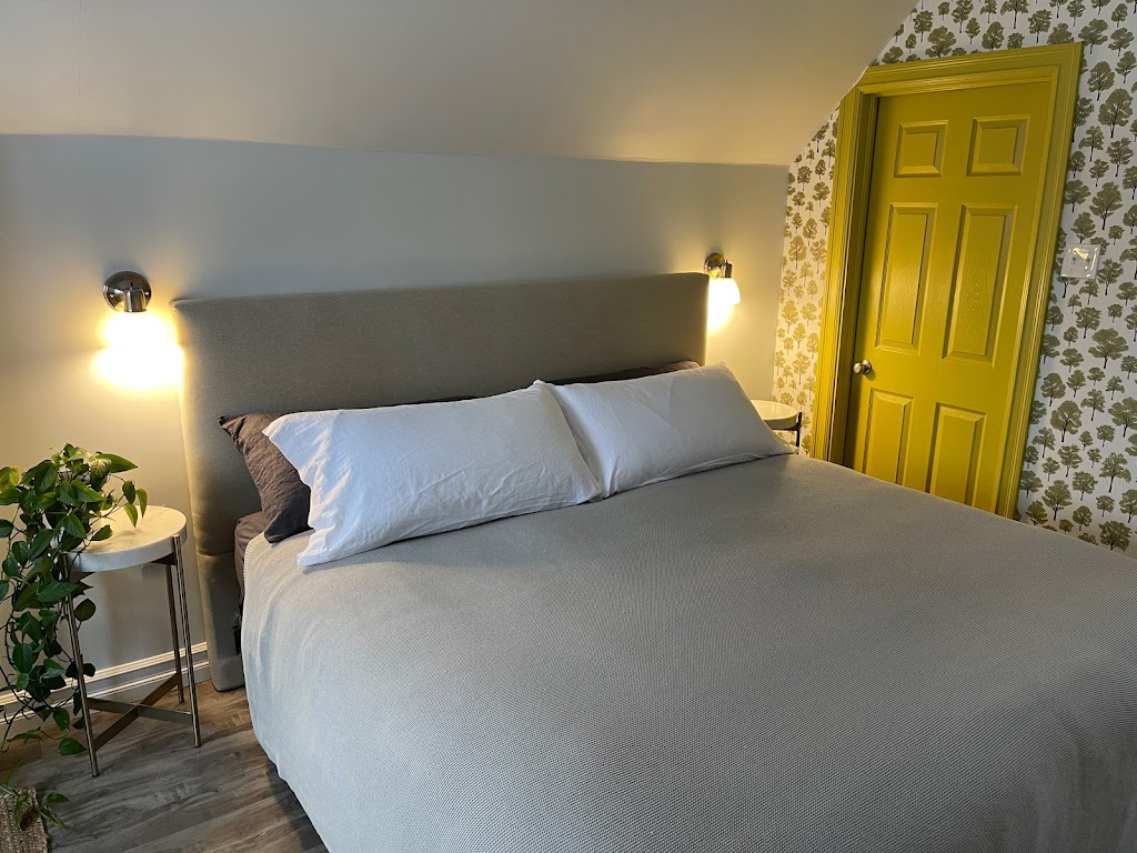 The Archie & Isidore Hotel | 10 Fiset, Chéticamp, NS B0E 1H0, Canada | Phone: (902) 224-2700