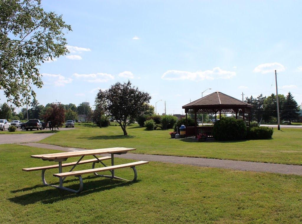 Renfrew Visitor Information Centre | 190 Mask Rd, Renfrew, ON K7V 3Z4, Canada | Phone: (613) 432-4848