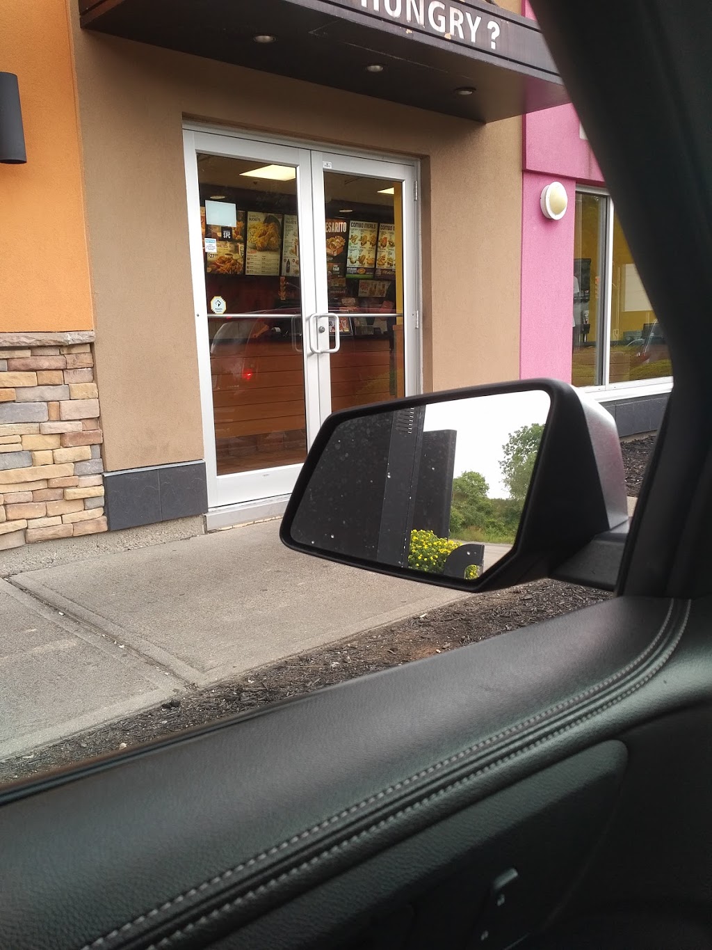 Taco Bell | 951 Homer Watson Blvd, Kitchener, ON N2C 1L8, Canada | Phone: (519) 748-9051