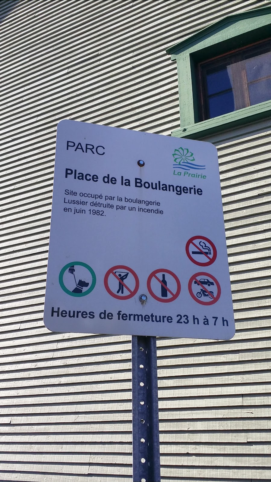 Place de la Boulangerie | 244 Rue Saint-Ignace, La Prairie, QC J5R 1E6, Canada