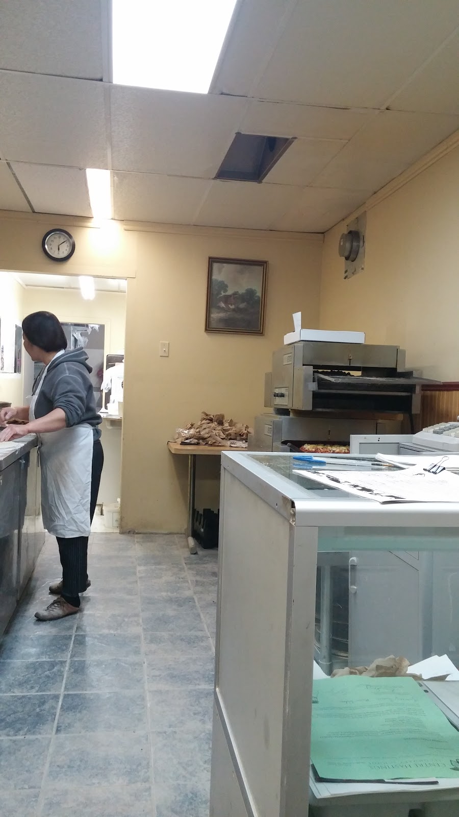 Marmora Pizza | 4 Forsyth St, Marmora, ON K0K 2M0, Canada | Phone: (613) 644-3005