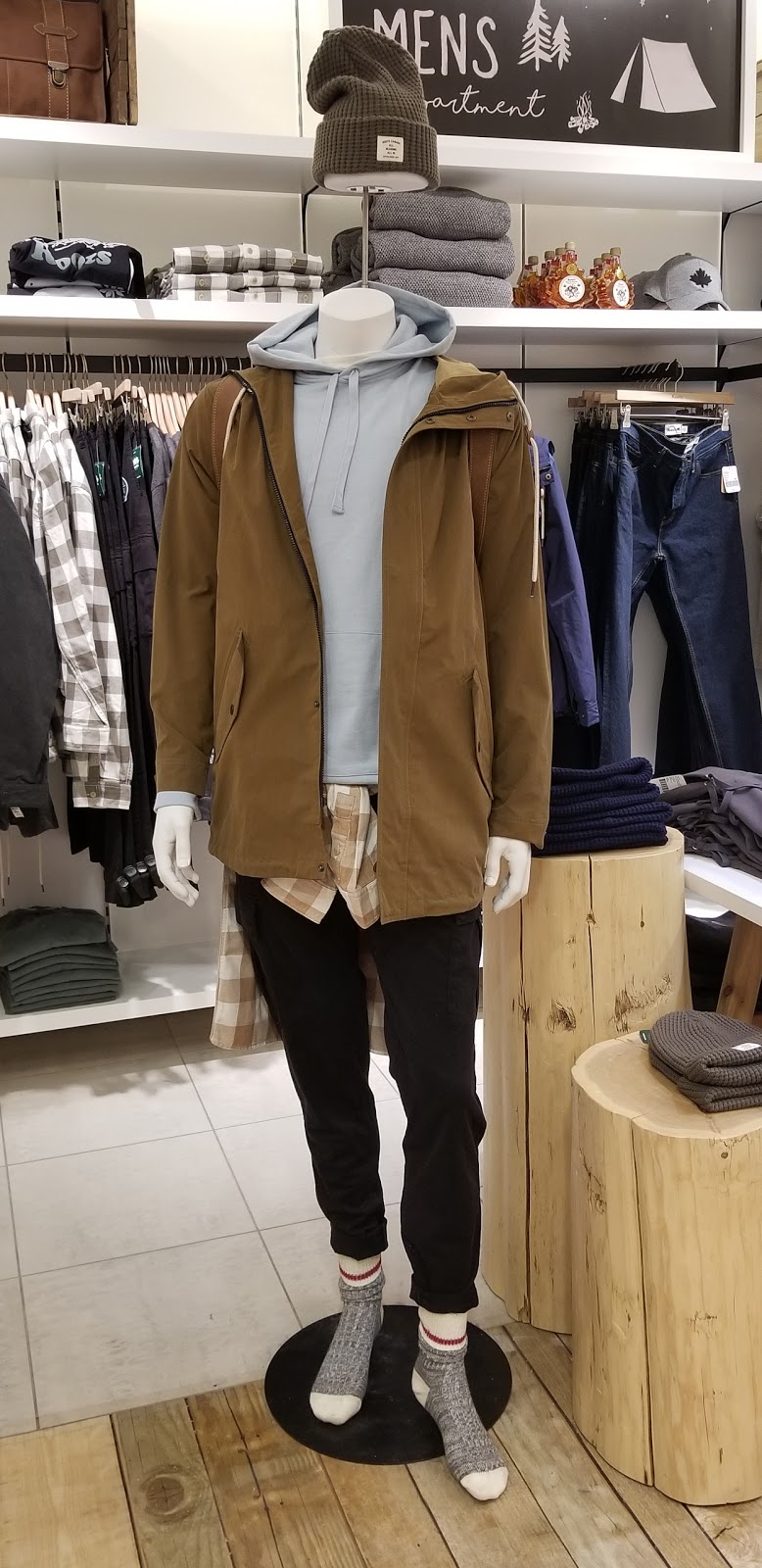 Roots | 1800 Sheppard Ave E, Toronto, ON M2J 5A7, Canada | Phone: (416) 756-0935