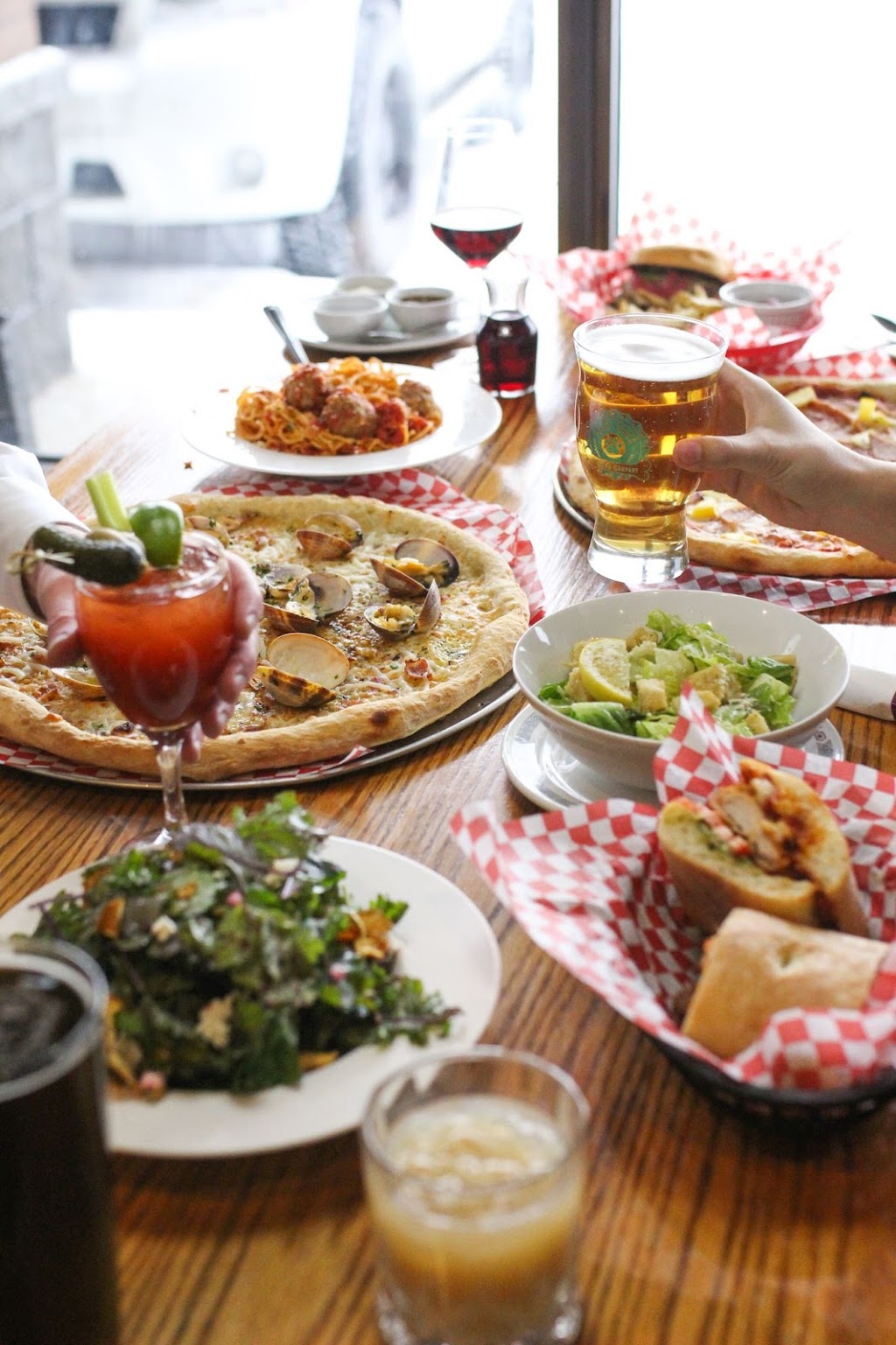 Little Tavern | 5555 Strathcona Hill SW #5, Calgary, AB T3H 1S2, Canada | Phone: (403) 475-8875