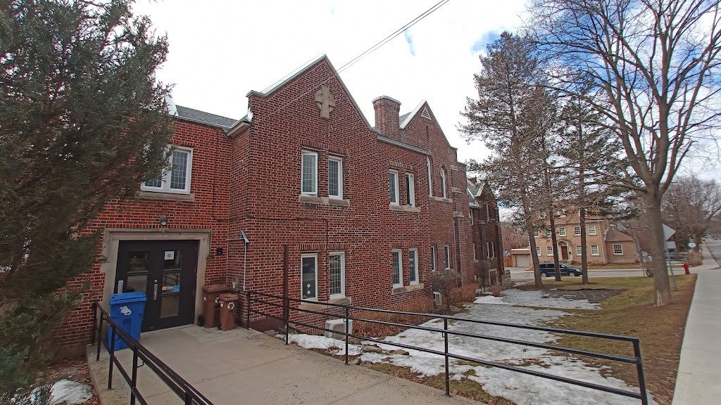 Montreal West United Church | 88 Av. Ballantyne N, Montréal-Ouest, QC H4X 2B8, Canada | Phone: (514) 482-3210