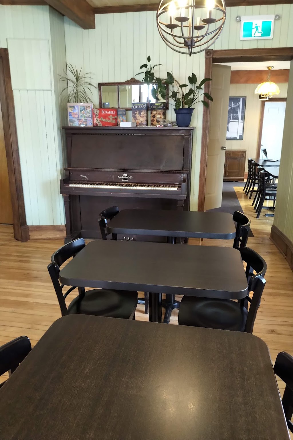 Café Méridien | 869 Boulevard des Bois Francs S, Victoriaville, QC G6P 5W1, Canada | Phone: (819) 604-6446