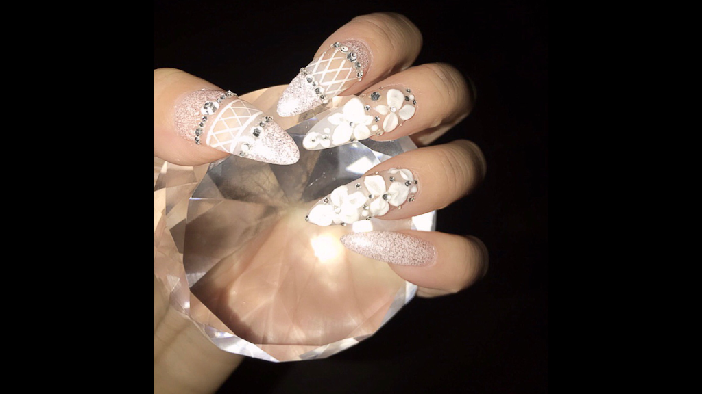 Secrets Nail Salon and Skincare | 120 A Parkdale Ave N, Hamilton, ON L8H 5W9, Canada | Phone: (905) 549-6245