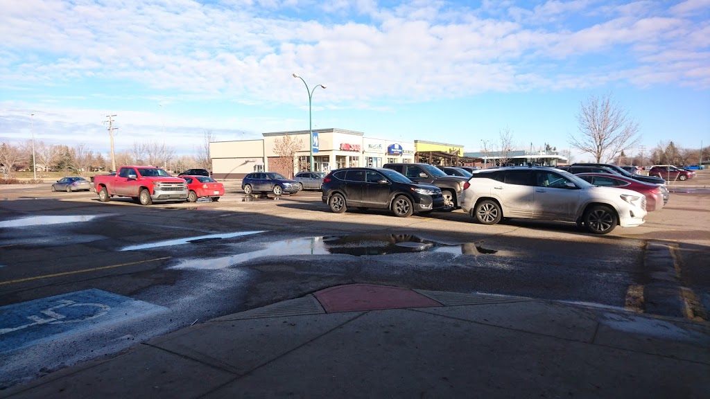 Normanview Crossing | 318 McCarthy Blvd, Regina, SK S4R 7M2, Canada | Phone: (306) 584-6400