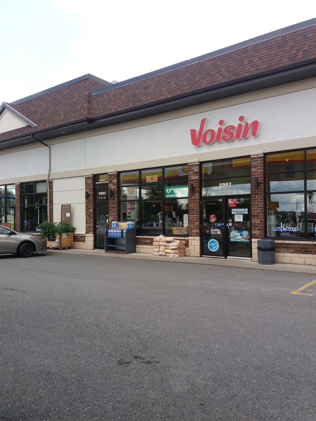 Shell | 5983 Chemin de Saint-Élie, Sherbrooke, QC J1R 0L1, Canada | Phone: (819) 791-0810
