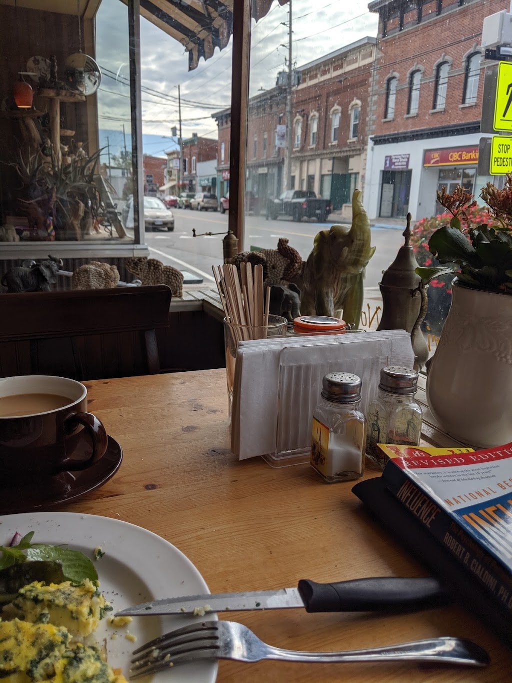 By the Way | 301 Victoria St N, Tweed, ON K0K 3J0, Canada | Phone: (613) 478-6336