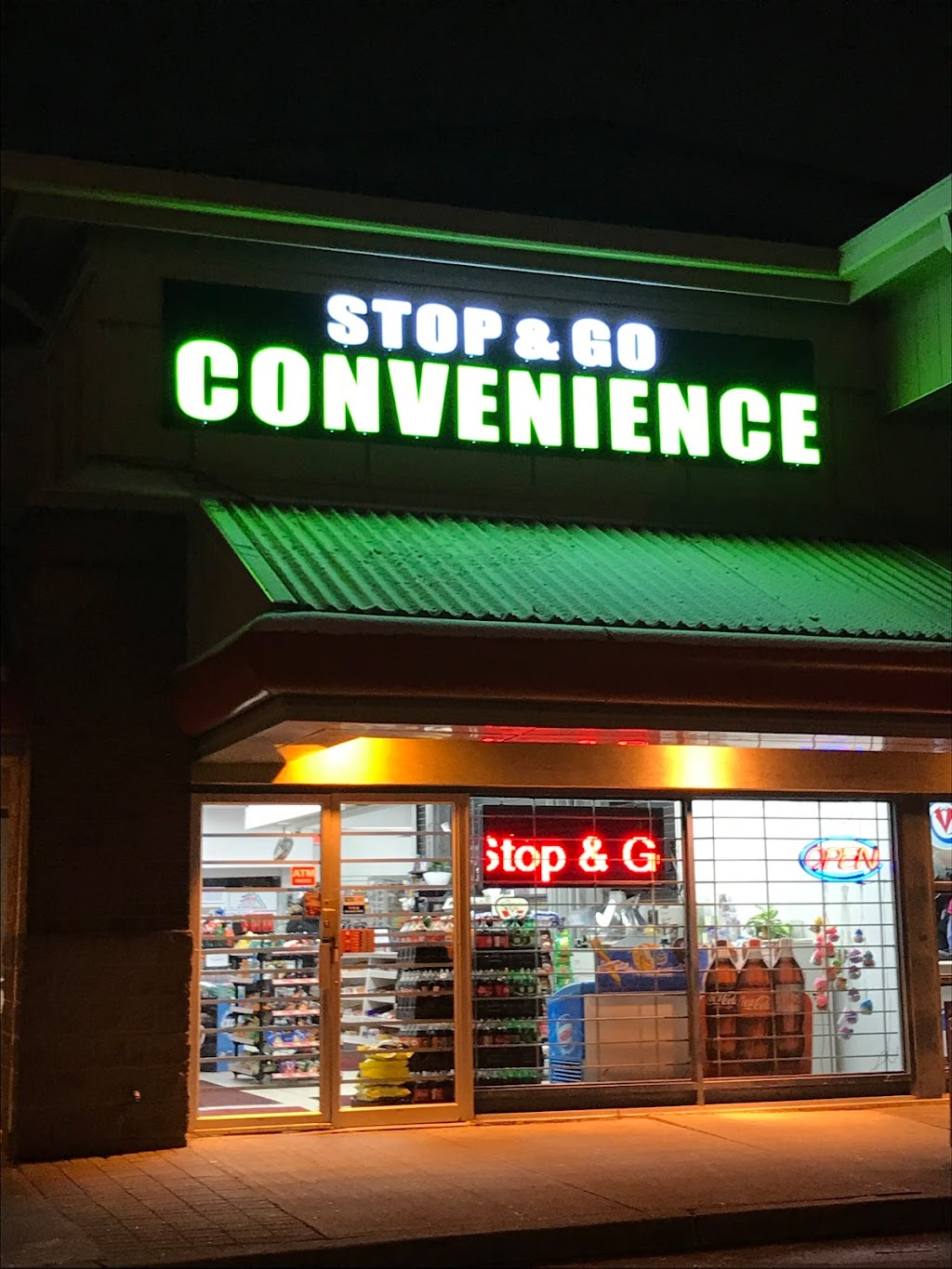 Stop & Go Convenience | 1240 Eglinton Ave W B18, Mississauga, ON L5V 1N3, Canada | Phone: (905) 858-9391