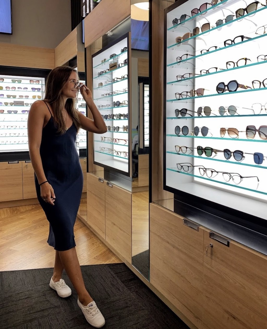 HealthOneTO Optometry | 110 Harbour St, Toronto, ON M5J 0B7, Canada | Phone: (416) 613-6433