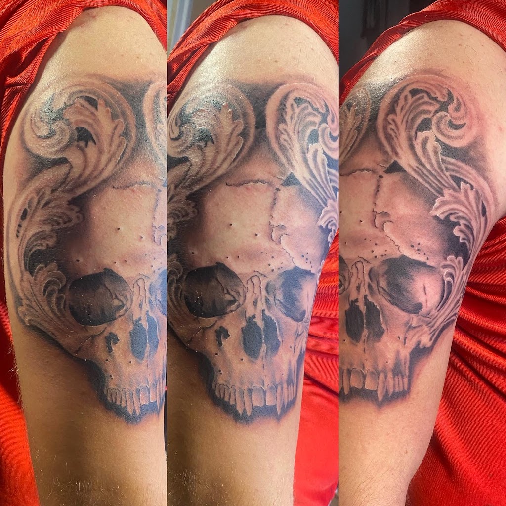 Inked Up Irish Tattoos & Piercings | 60 Brookview Crescent, Sussex, NB E4E 2H8, Canada | Phone: (506) 994-0228