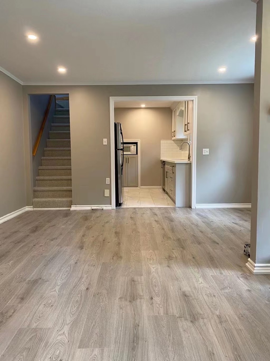 Drywall and taping ( 多伦多灰板公司） | 8 Shadlock St, Markham, ON L3S 3E1, Canada | Phone: (647) 669-1086