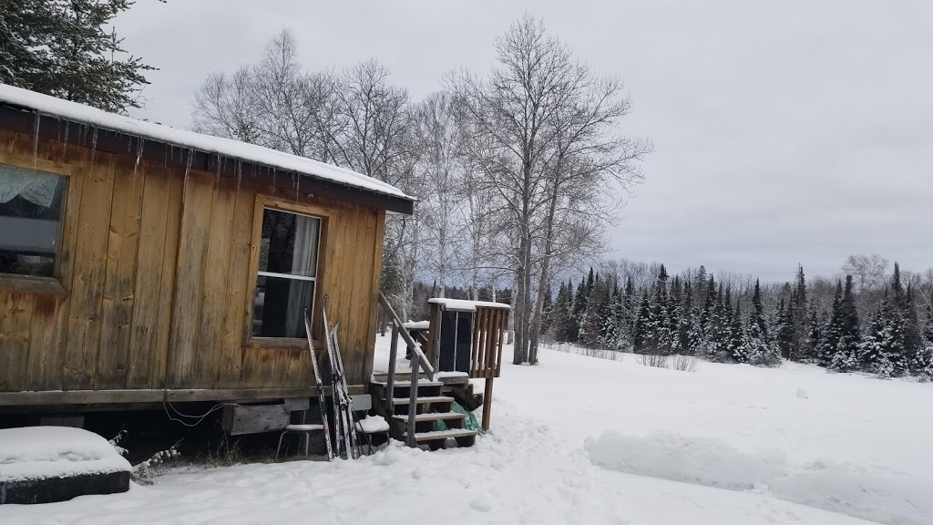 Fishers Paradise | 3636 ON-539, Field, ON P0H 1M0, Canada | Phone: (705) 758-1632