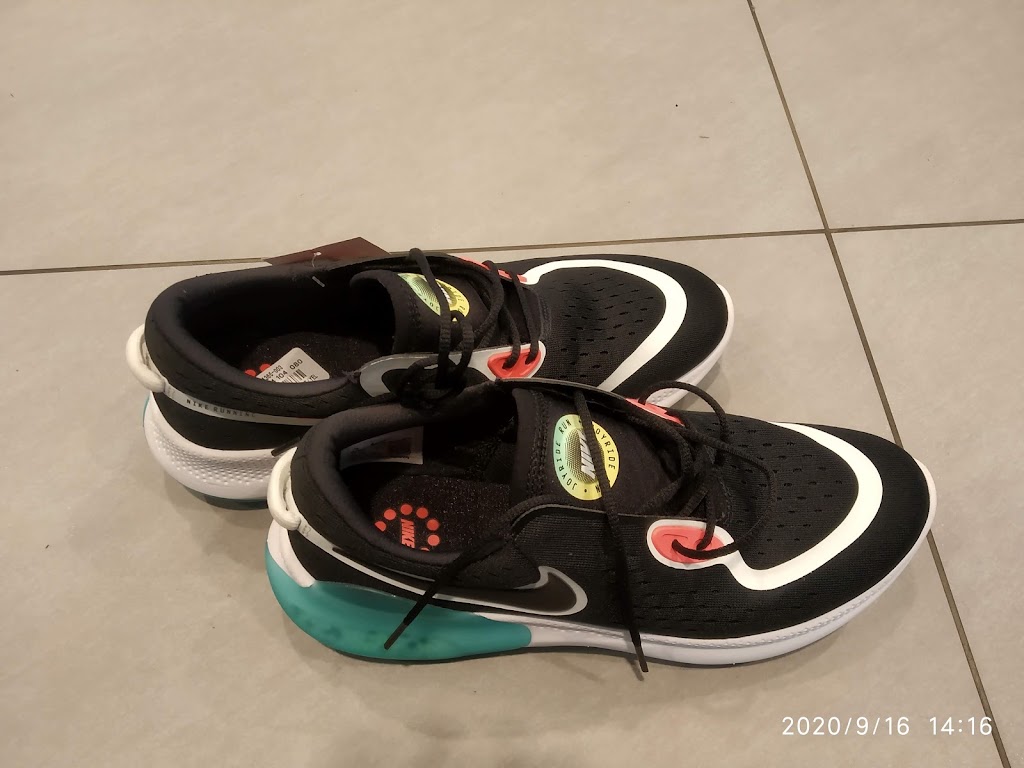 Foot Locker | 2960 Kingsway Drive Space E6a, Kitchener, ON N2C 1X1, Canada | Phone: (519) 893-9609
