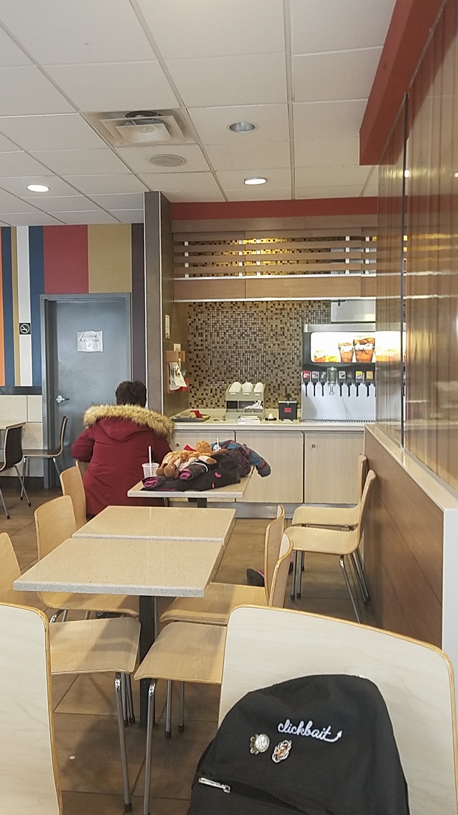 McDonalds | 57 Boulevard des Châteaux, Blainville, QC J7B 1Y9, Canada | Phone: (450) 419-3216