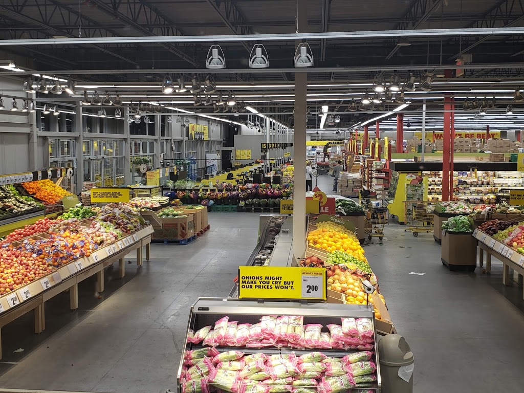 Peters No Frills | 222 Lansdowne Ave, Toronto, ON M6K 3C6, Canada | Phone: (866) 987-6453