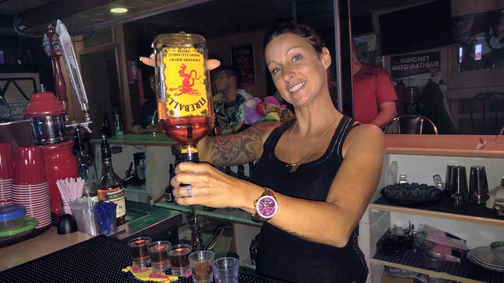 Bar Ste Sophie | 2201 Bd Ste Sophie, Sainte-Sophie, QC J5J 2P6, Canada | Phone: (450) 431-1153