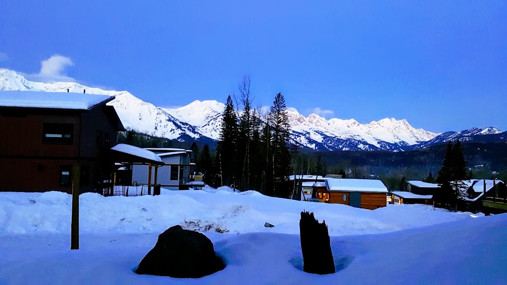 Blackstone Bed & Breakfast | 30 Piedmont Dr, Fernie, BC V0B 1M4, Canada | Phone: (250) 425-3637