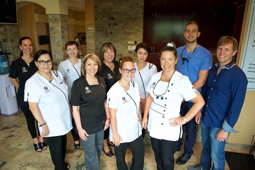 Centre Dentaire Familial Ste-Dorothée | 31 Boulevard Samson #200, Laval, QC H7X 3S5, Canada | Phone: (450) 969-9595